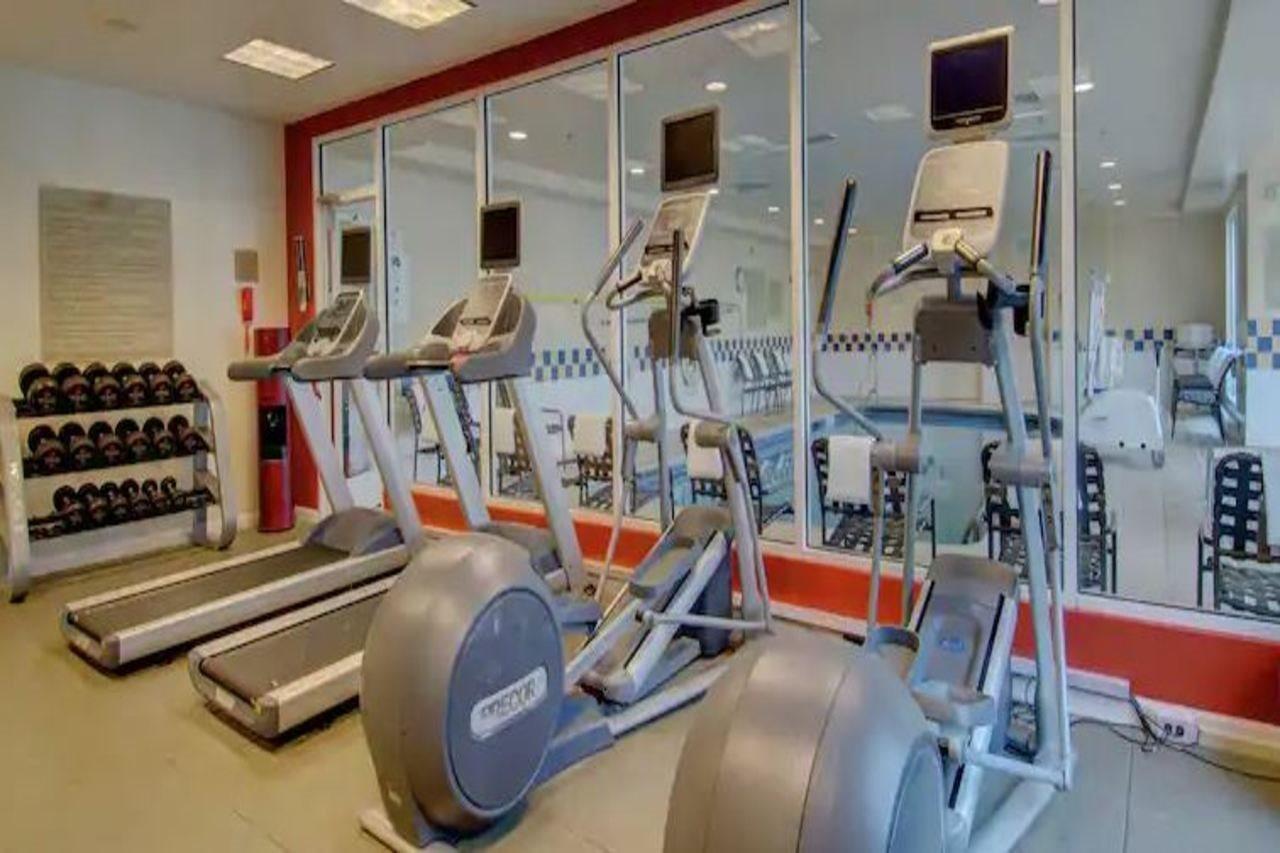 Hilton Garden Inn נורווק מראה חיצוני תמונה