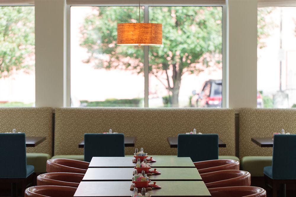 Hilton Garden Inn נורווק מראה חיצוני תמונה
