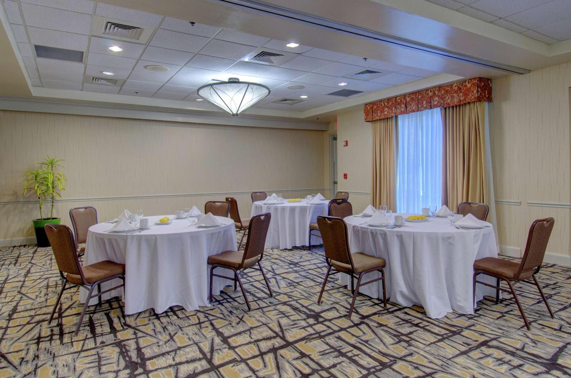 Hilton Garden Inn נורווק מראה חיצוני תמונה