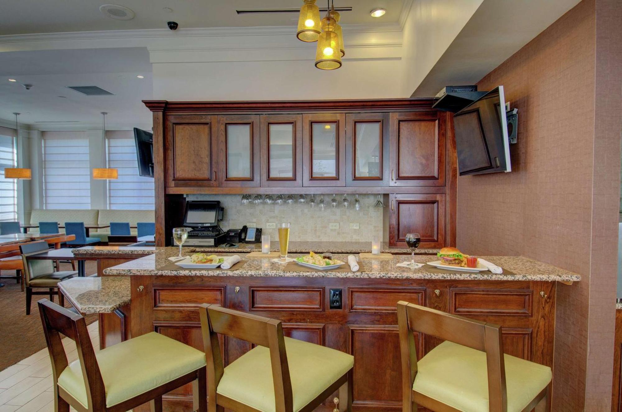Hilton Garden Inn נורווק מראה חיצוני תמונה