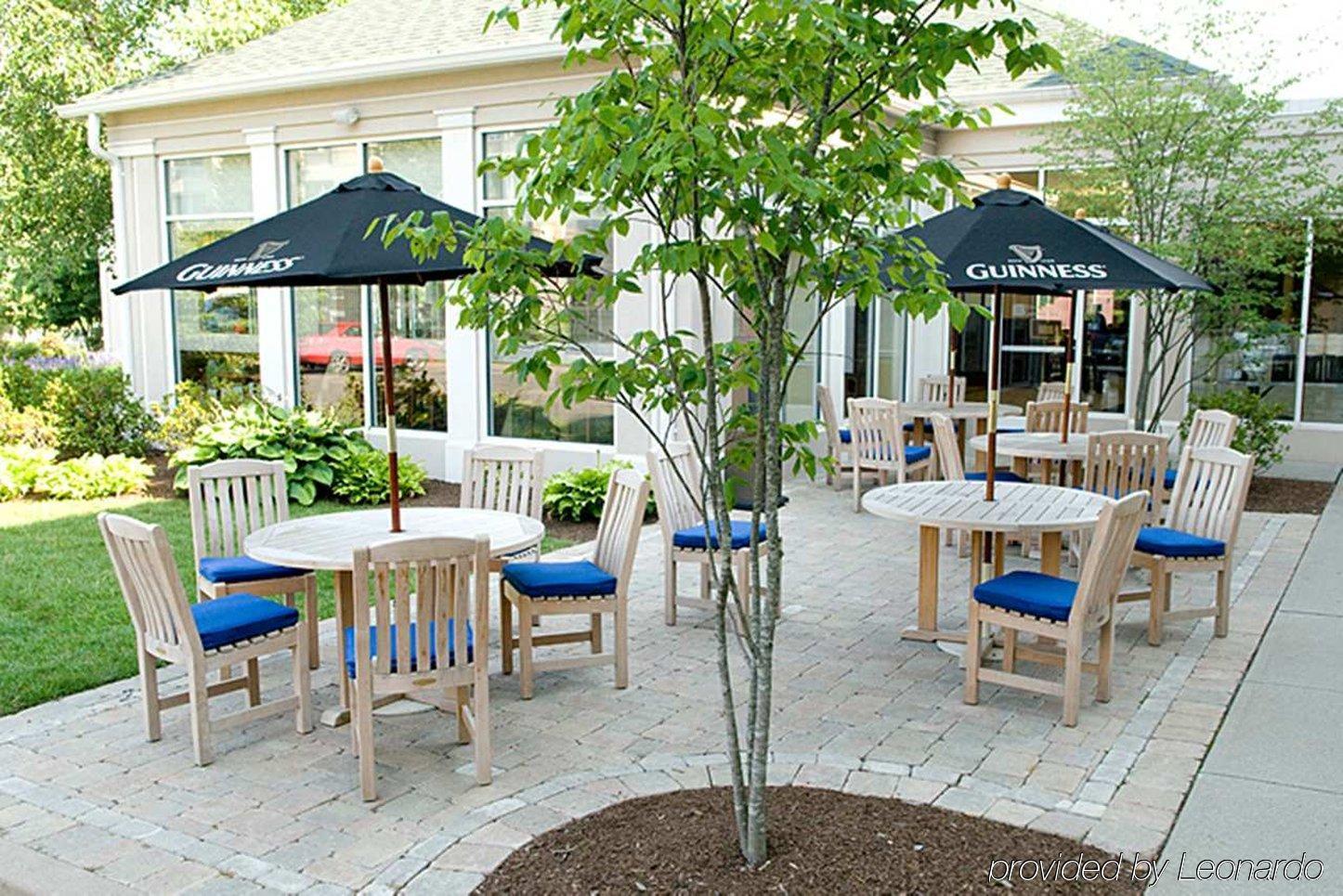 Hilton Garden Inn נורווק מסעדה תמונה